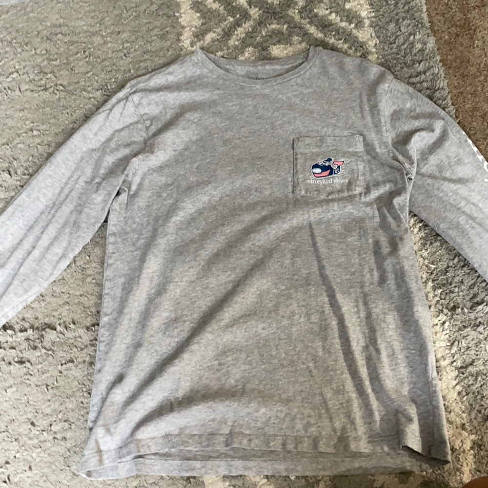 grey vineyard vines long sleeve